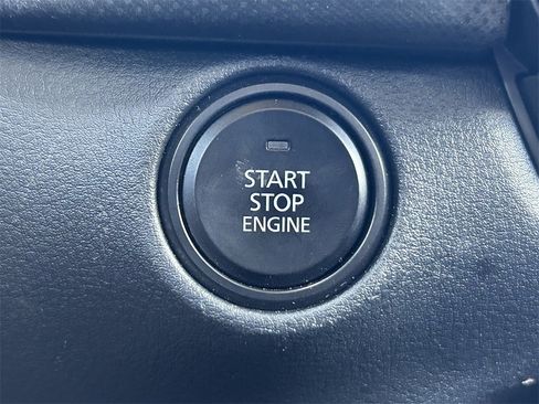 Used 2025 MAZDA CX-50 AWD 2.5 S w/ Preferred Package image 21