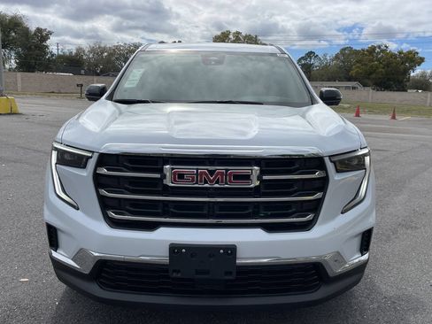 New 2026 GMC Acadia Elevation FWD image 3