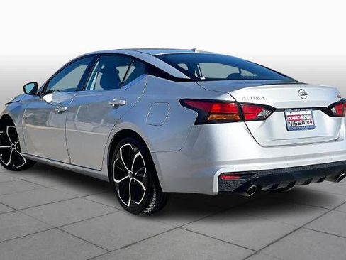 Certified 2023 Nissan Altima 2.5 SR image 11