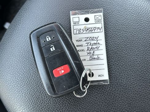 Certified 2024 Toyota RAV4 XLE AWD/4WD image 35