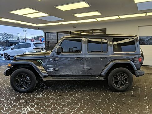 Used 2021 Jeep Wrangler Unlimited Sahara w/ Cold Weather Group image 8