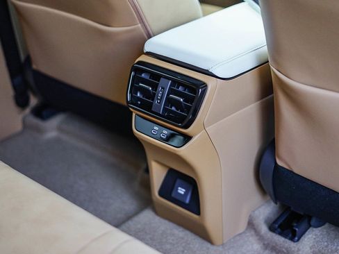 New 2026 Lexus RZ 350e 2WD image 16