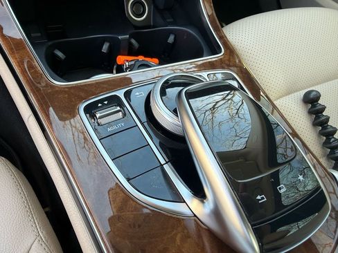 Used 2015 Mercedes-Benz C 300 4MATIC Sedan image 32