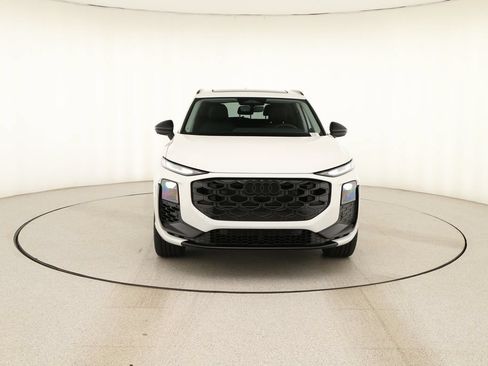 New 2026 Audi Q3 quattro 2.0T AWD/4WD image 11