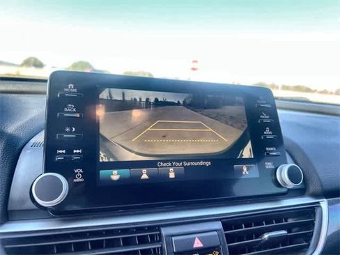 Certified 2018 Honda Accord Sport image 26