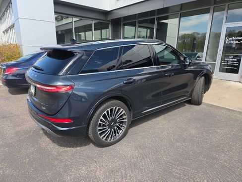 Used 2020 Lincoln Corsair Reserve w/ Equipment Group 202A AWD/4WD image 9
