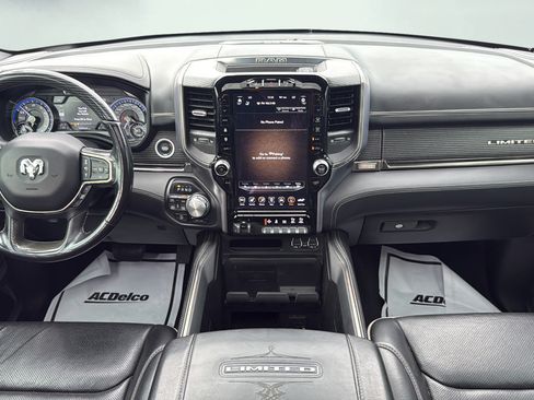 Used 2020 RAM 1500 Limited AWD/4WD image 17