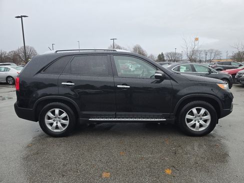 Used 2013 Kia Sorento LX w/ Convenience Pkg image 7