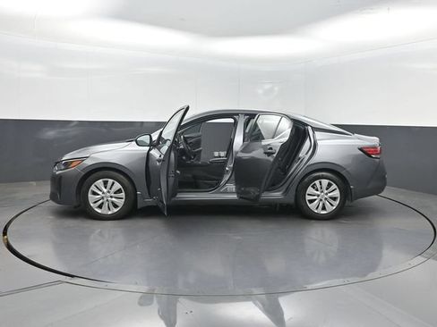 Used 2024 Nissan Sentra S w/ Lighting Package FWD image 31