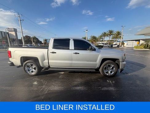 Used 2018 Chevrolet Silverado 1500 Custom w/ Custom Convenience Package image 6