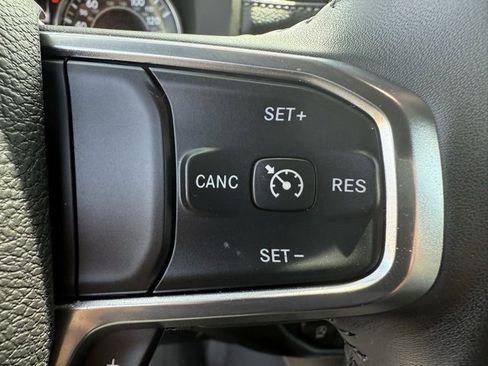 Used 2024 RAM 1500 Laramie image 15