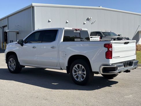 Used 2025 Chevrolet Silverado 1500 LTZ w/ LTZ Premium Package image 8