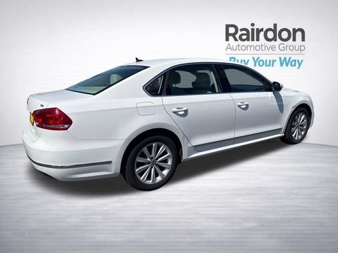 Used 2013 Volkswagen Passat 2.5 SEL FWD image 7