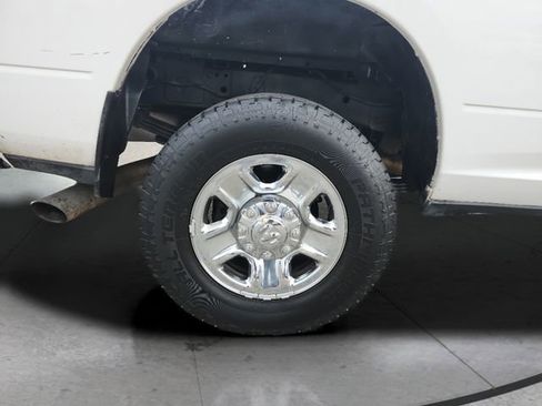 Used 2020 RAM 3500 Tradesman w/ Chrome Appearance Group image 28