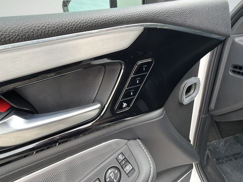 Used 2026 Acura MDX FWD w/ Technology Package image 28