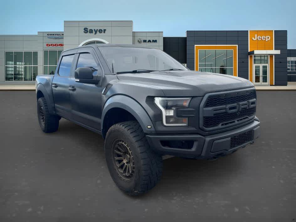 Used 2018 Ford F150 Raptor w/ Equipment Group 802A Luxury AWD/4WD image 1