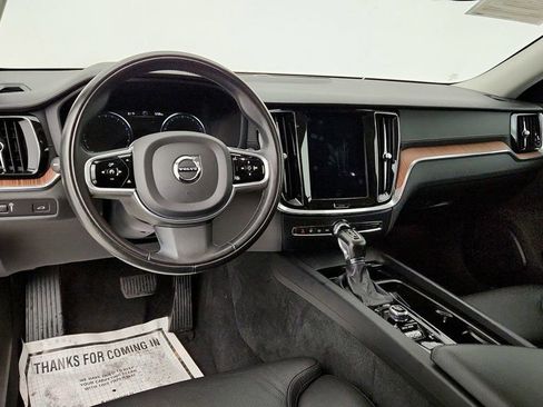 Used 2020 Volvo V60 T5 Cross Country w/ Protection Package Premier image 13