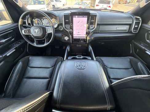 Used 2025 RAM 1500 Laramie AWD/4WD image 16