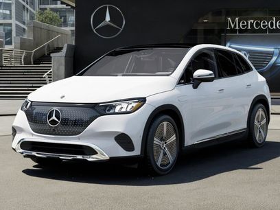 New 2026 Mercedes-Benz EQE 320 4MATIC SUV