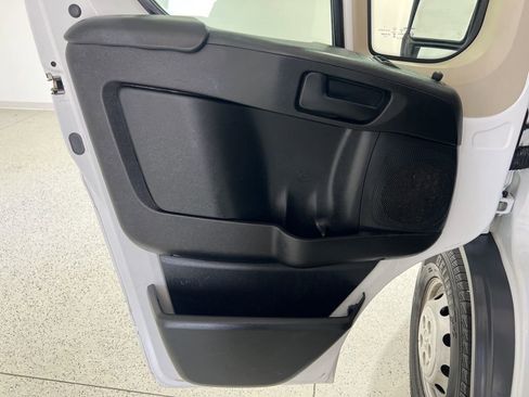 Used 2018 RAM ProMaster 1500 w/ Interior Convenience Group FWD image 18