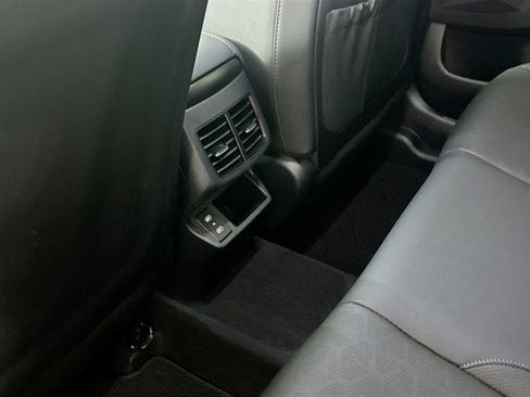 Certified 2024 Kia Seltos EX AWD/4WD image 25
