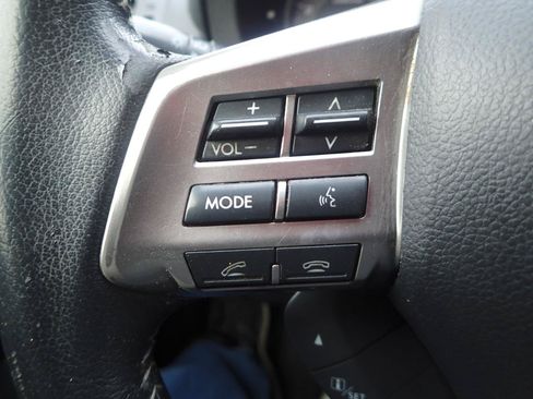 Used 2014 Subaru Forester 2.5i Limited AWD/4WD image 16