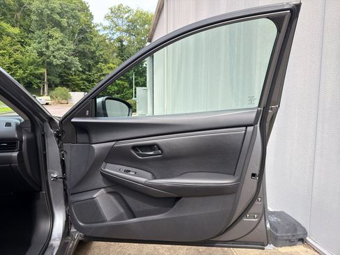 Certified 2025 Nissan Sentra S FWD image 19