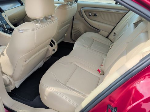 Used 2019 Ford Taurus SEL w/ Equipment Group 201A image 10