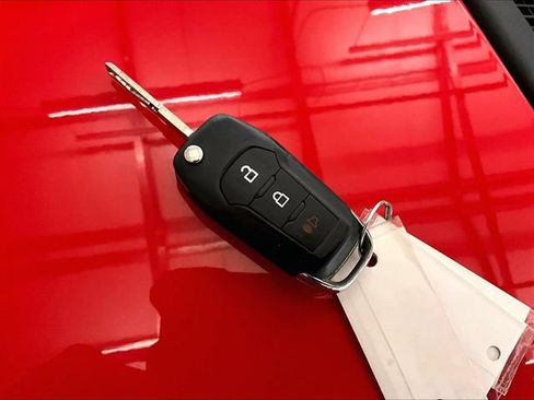 Used 2019 Ford F150 XL w/ Equipment Group 101A Mid AWD/4WD image 8