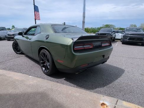 Used 2022 Dodge Challenger R/T Scat Pack RWD image 28