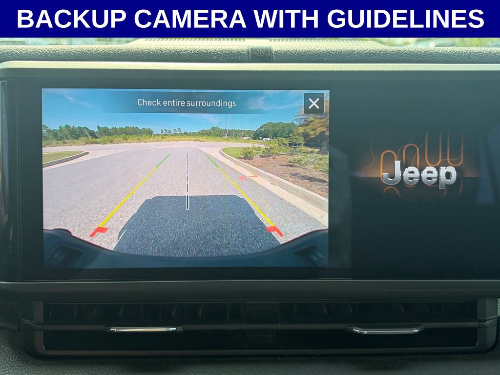 Certified 2024 Jeep Gladiator Sport AWD/4WD image 3