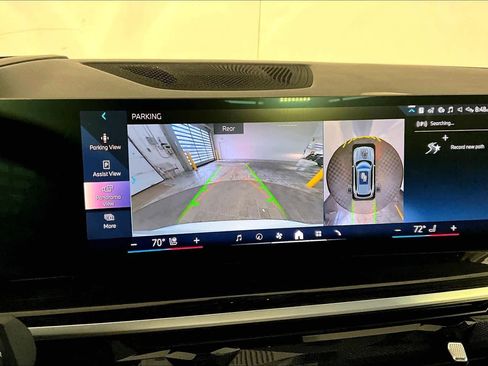 Used 2024 BMW X5 xDrive40i w/ M Sport Package image 29