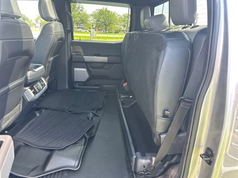 Used 2024 Ford F150 Lightning Lariat AWD/4WD image 17