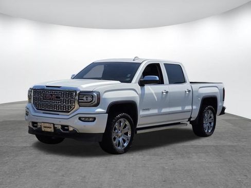 Used 2018 GMC Sierra 1500 Denali w/ Denali Ultimate Package AWD/4WD image 7