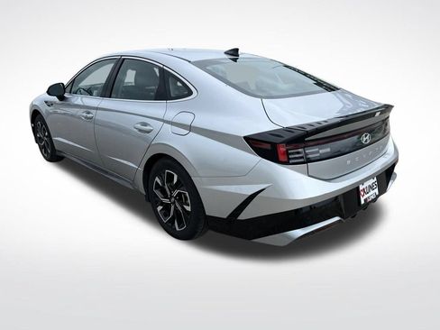 Used 2024 Hyundai Sonata SEL FWD image 6