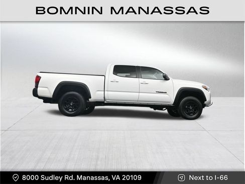 Used 2023 Toyota Tacoma SR5 w/ SX Package image 31