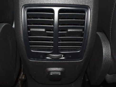 Used 2018 Ford Escape SEL image 36