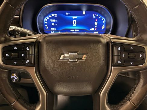 Used 2023 Chevrolet Tahoe Z71 w/ Luxury Package AWD/4WD image 23