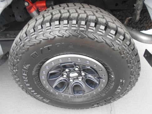 Used 2022 Ford F150 Raptor w/ Equipment Group 801A High image 13