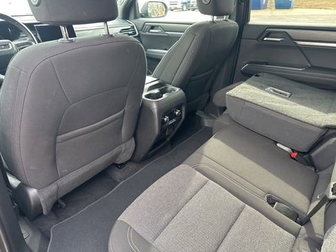 Used 2025 GMC Acadia Elevation image 46