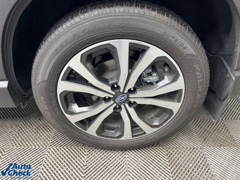 Used 2024 Subaru Forester Limited image 30