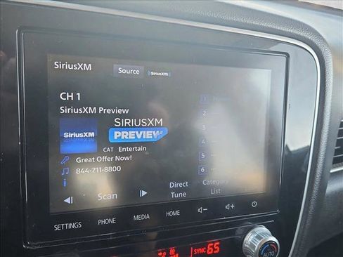 Used 2020 Mitsubishi Outlander SE image 13