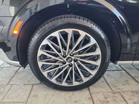 Used 2026 Hyundai Palisade Calligraphy FWD image 33
