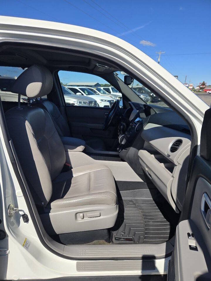 Used 2015 Honda Pilot Touring image 36