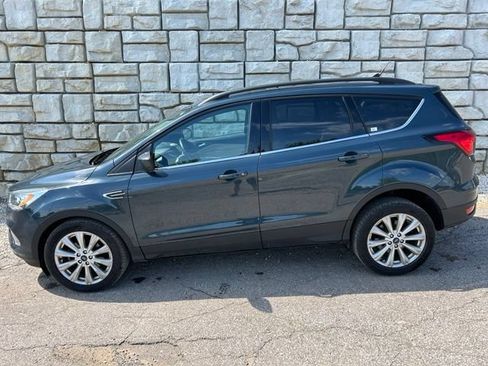 Used 2019 Ford Escape SEL FWD image 3