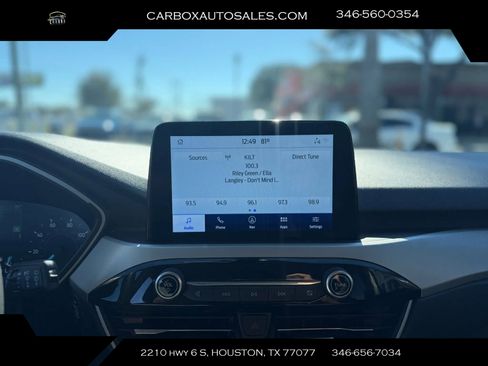 Used 2020 Ford Escape SE image 13