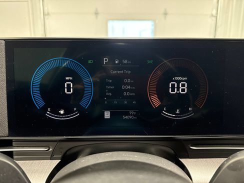 Used 2024 Hyundai Kona SEL FWD image 22