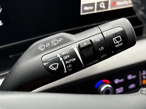 Used 2023 Kia Sportage EX FWD image 21