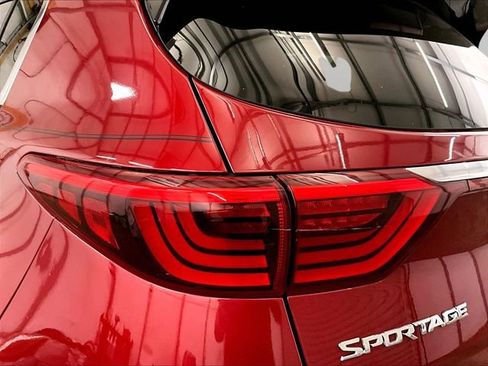 Used 2017 Kia Sportage SX AWD/4WD image 28