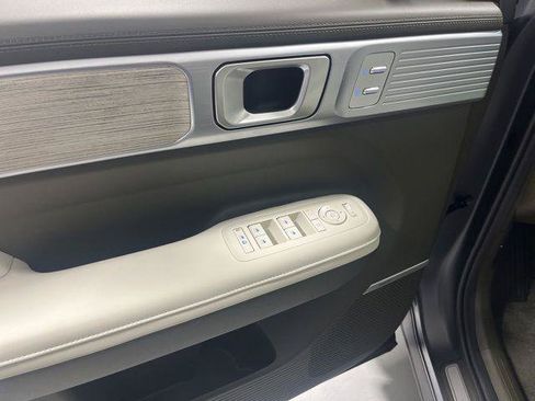 New 2025 Hyundai Santa Fe Calligraphy FWD image 6